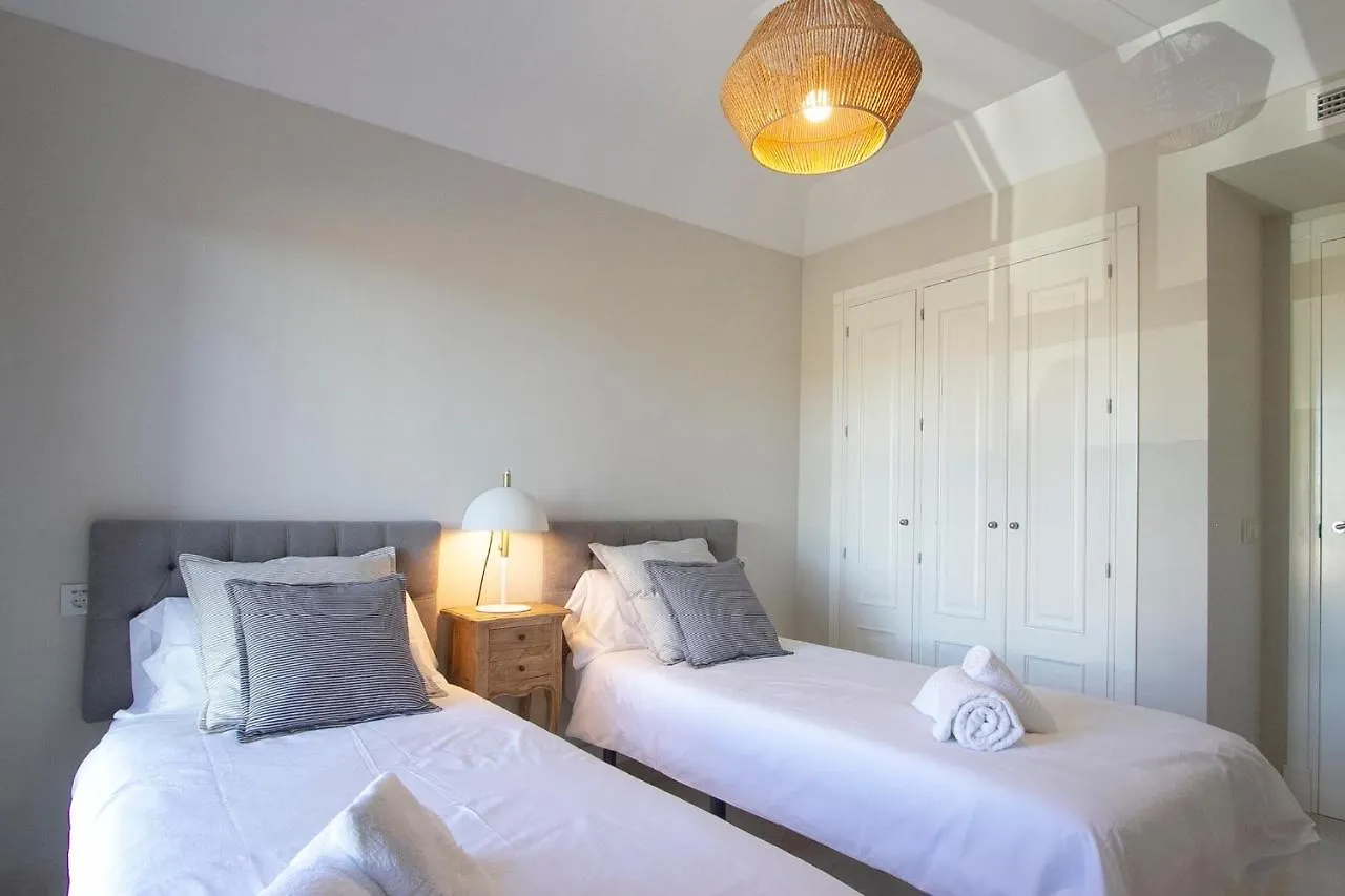 Apartament Sotogrande Alboaire- Waterfront Luxury 4 Bedroom Apt In The Marina Of Sotogrande Hiszpania