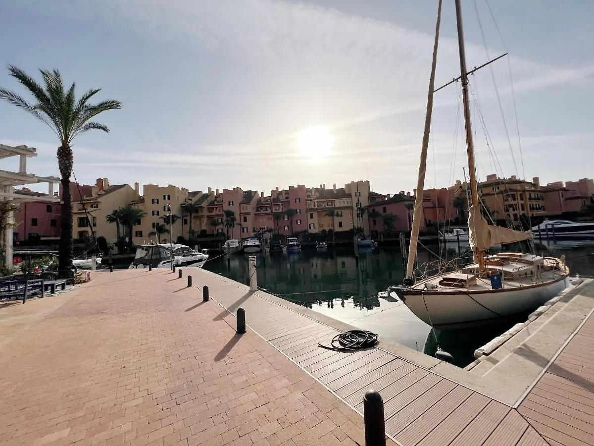 Apartament Sotogrande Alboaire- Waterfront Luxury 4 Bedroom Apt In The Marina Of Sotogrande